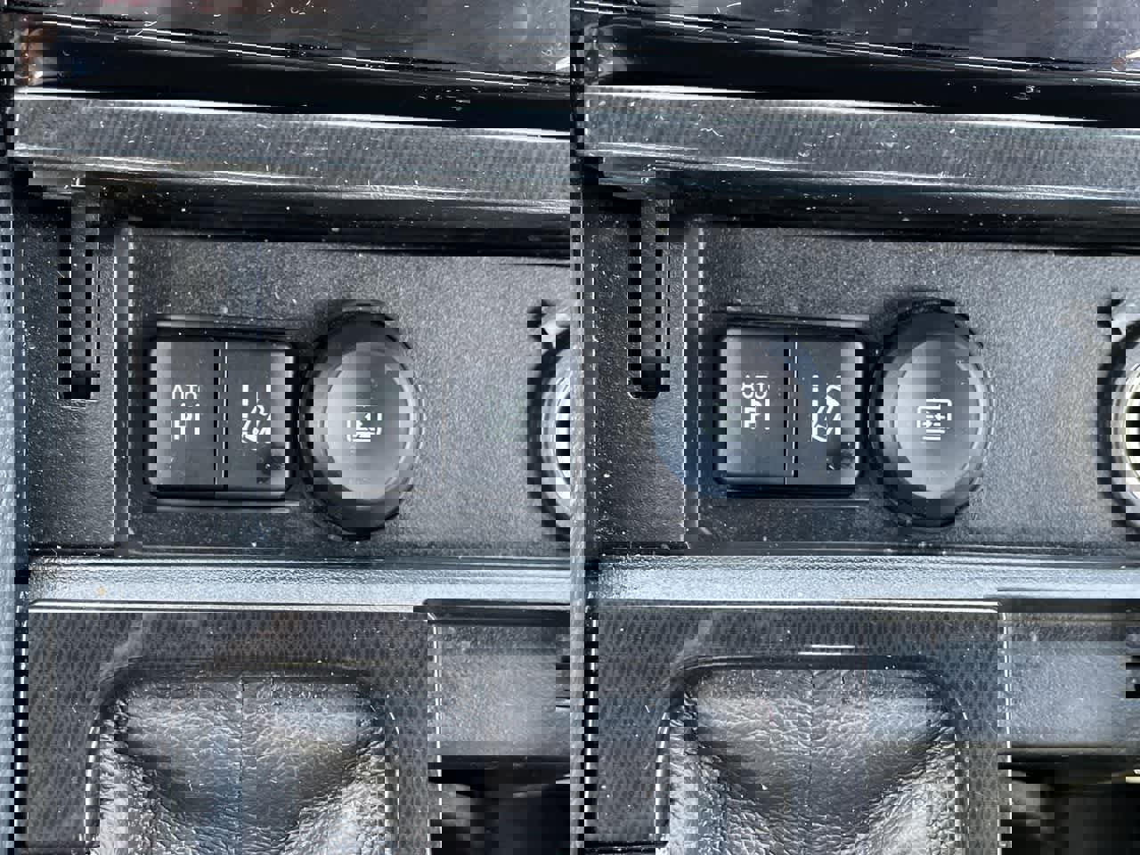 Used 2015 Ford Taurus SHO w/ Equipment Group 401A image 31