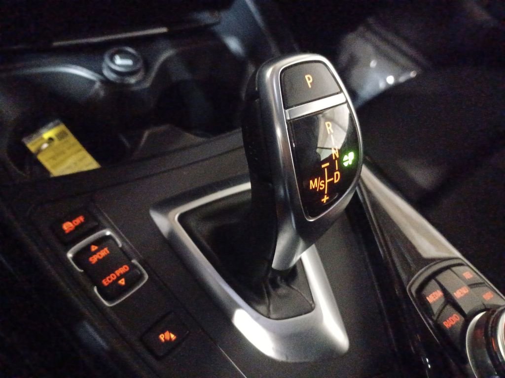 Used 2016 BMW 228i xDrive Convertible image 21