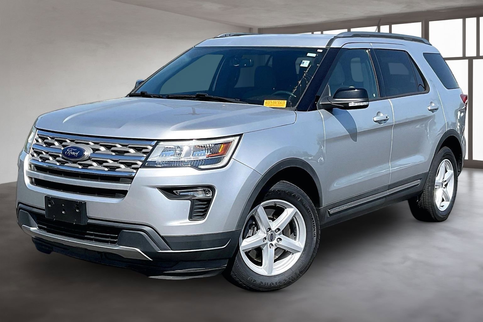 Used 2018 Ford Explorer XLT w/ Equipment Group 201A FWD video 3