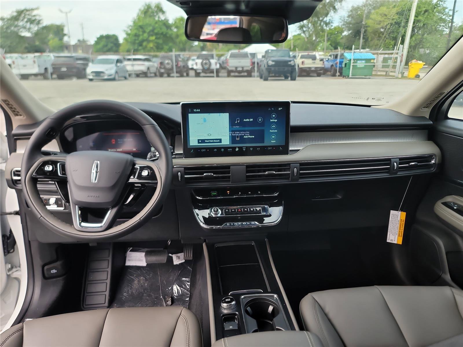 New 2026 Lincoln Corsair Premiere image 12