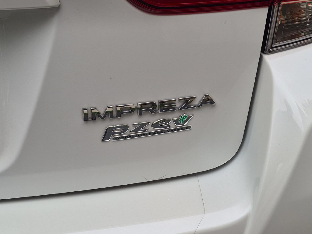 Used 2017 Subaru Impreza 2.0i Limited AWD/4WD image 11