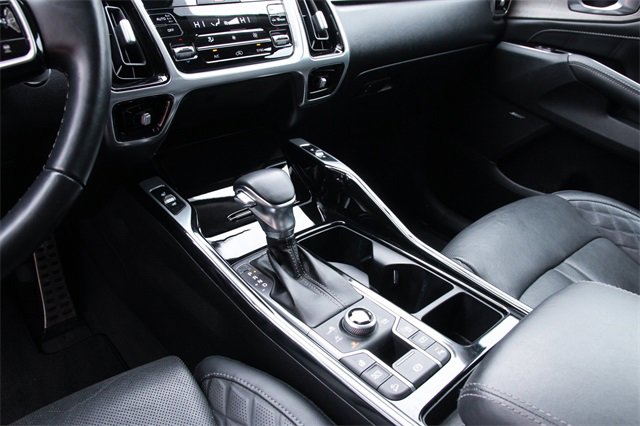 Used 2022 Kia Sorento SX Prestige image 23