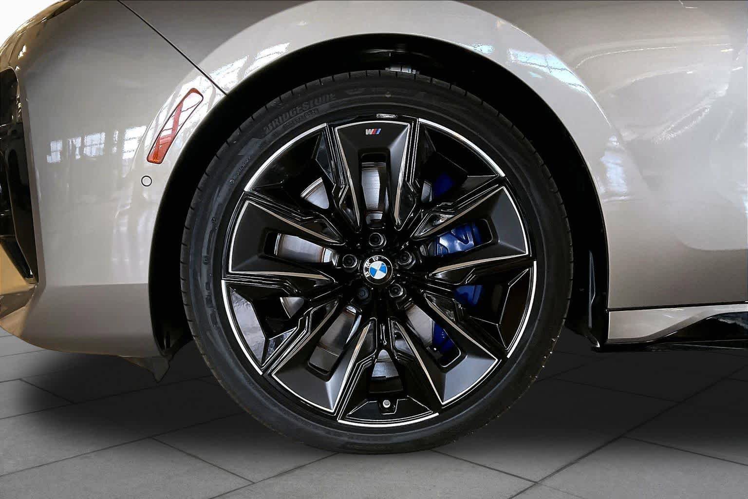 New 2026 BMW 760i xDrive AWD/4WD image 11