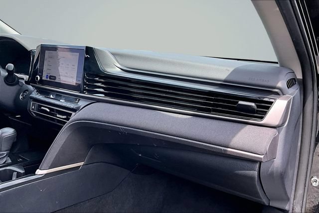 Used 2025 Toyota Camry LE FWD image 26