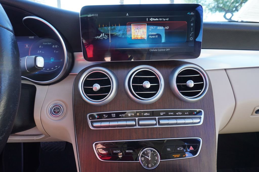 Used 2021 Mercedes-Benz C 300 Sedan image 20