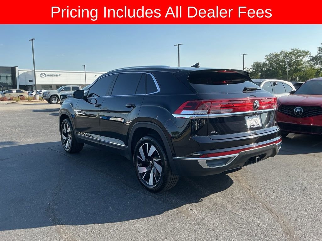 Used 2025 Volkswagen Atlas Cross Sport SEL AWD/4WD image 3