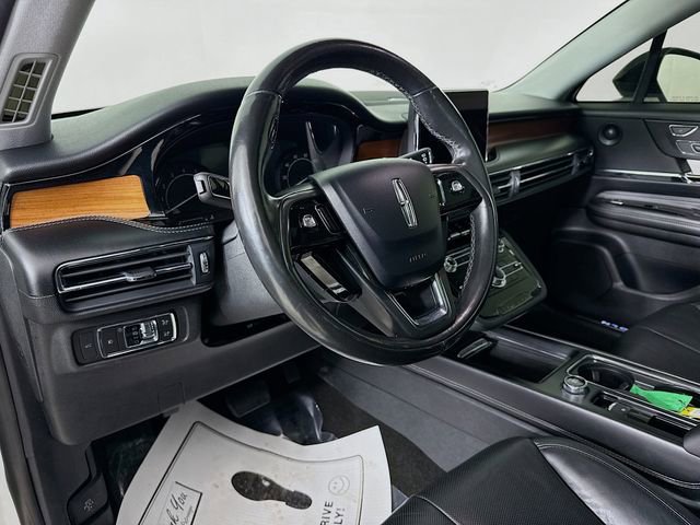 Used 2020 Lincoln Corsair Reserve w/ Equipment Group 201A image 9