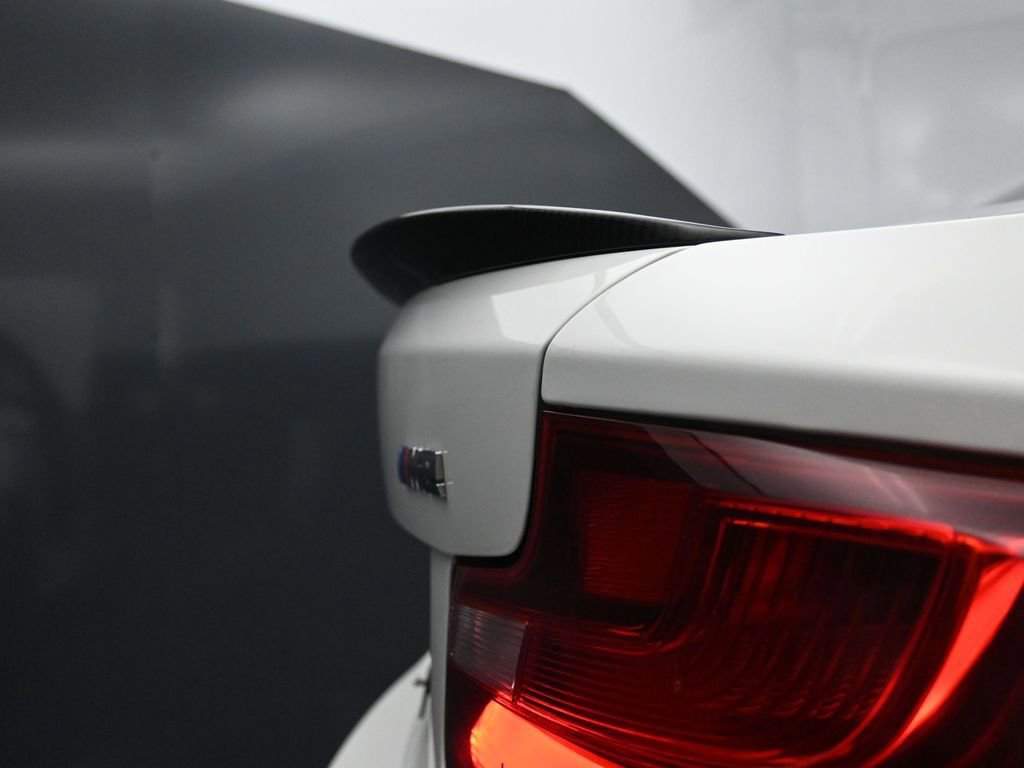 Used 2017 BMW M2 RWD image 13