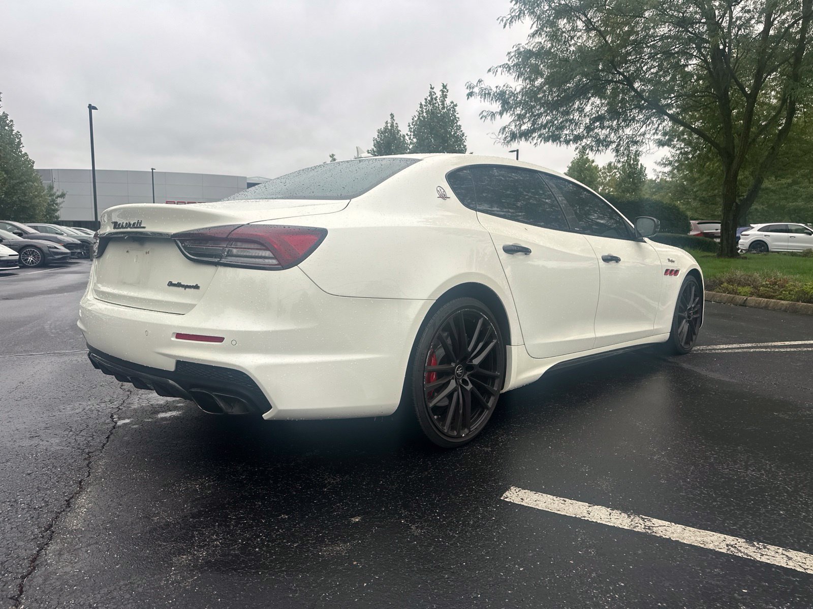 Used 2021 Maserati Quattroporte Trofeo RWD image 4