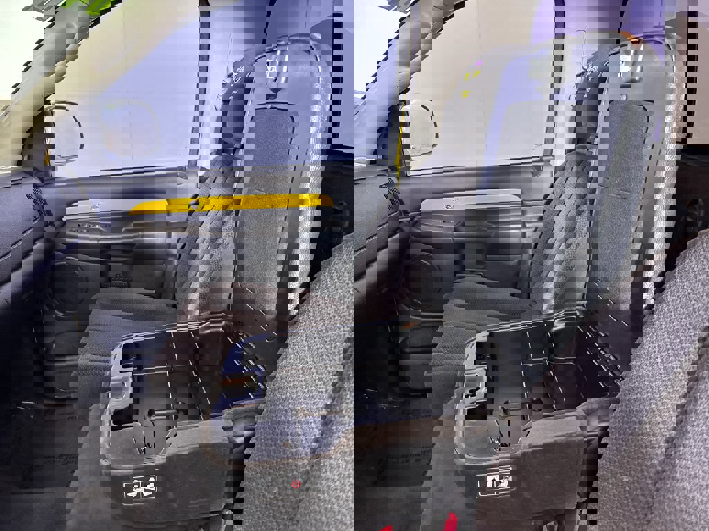 Used 2004 Dodge Ram 1500 Truck SLT w/ Sport Appearance Group image 27