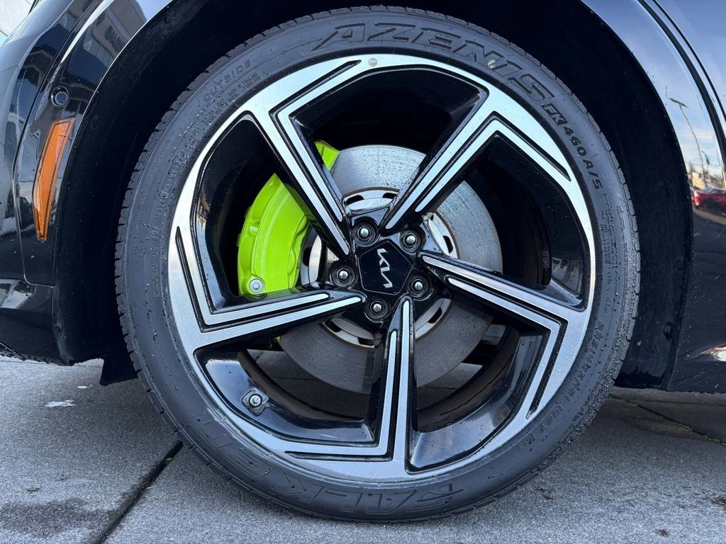 Used 2023 Kia EV6 GT image 10