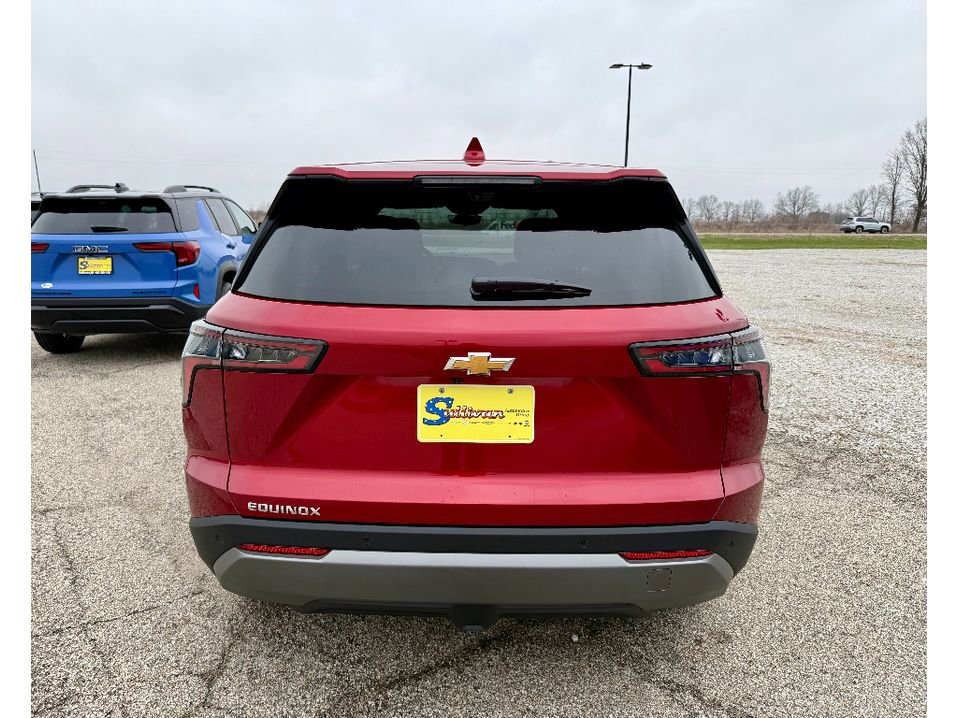 New 2026 Chevrolet Equinox LT w/ Safety and Technology Package image 7