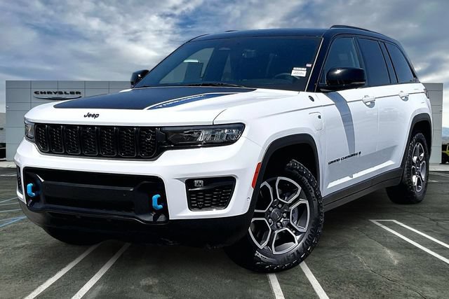 Used 2023 Jeep Grand Cherokee Trailhawk w/ Advanced Protech Group II