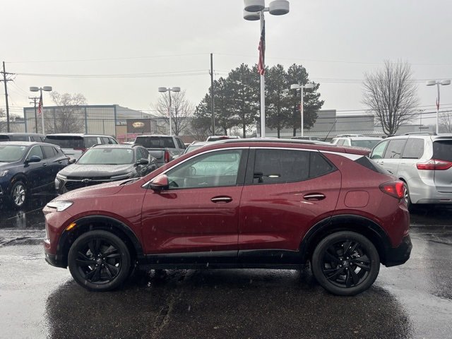 Used 2024 Buick Encore GX Sport Touring w/ Comfort Package image 8