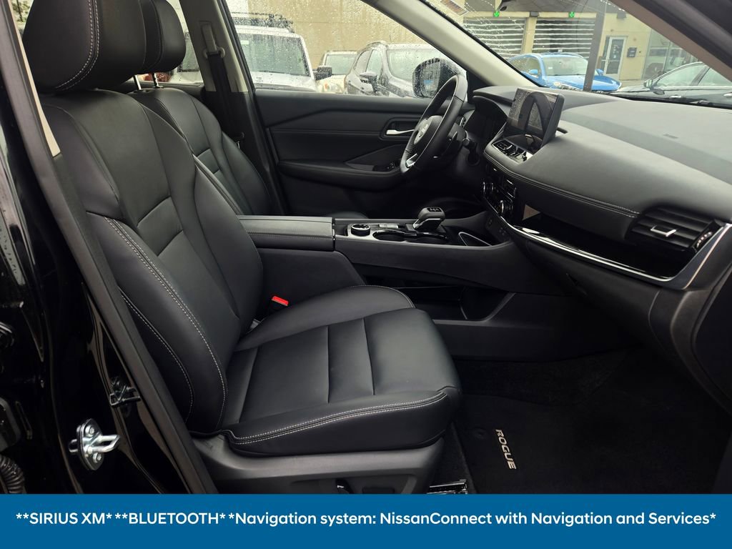 Used 2024 Nissan Rogue SL w/ SL Premium Package image 9