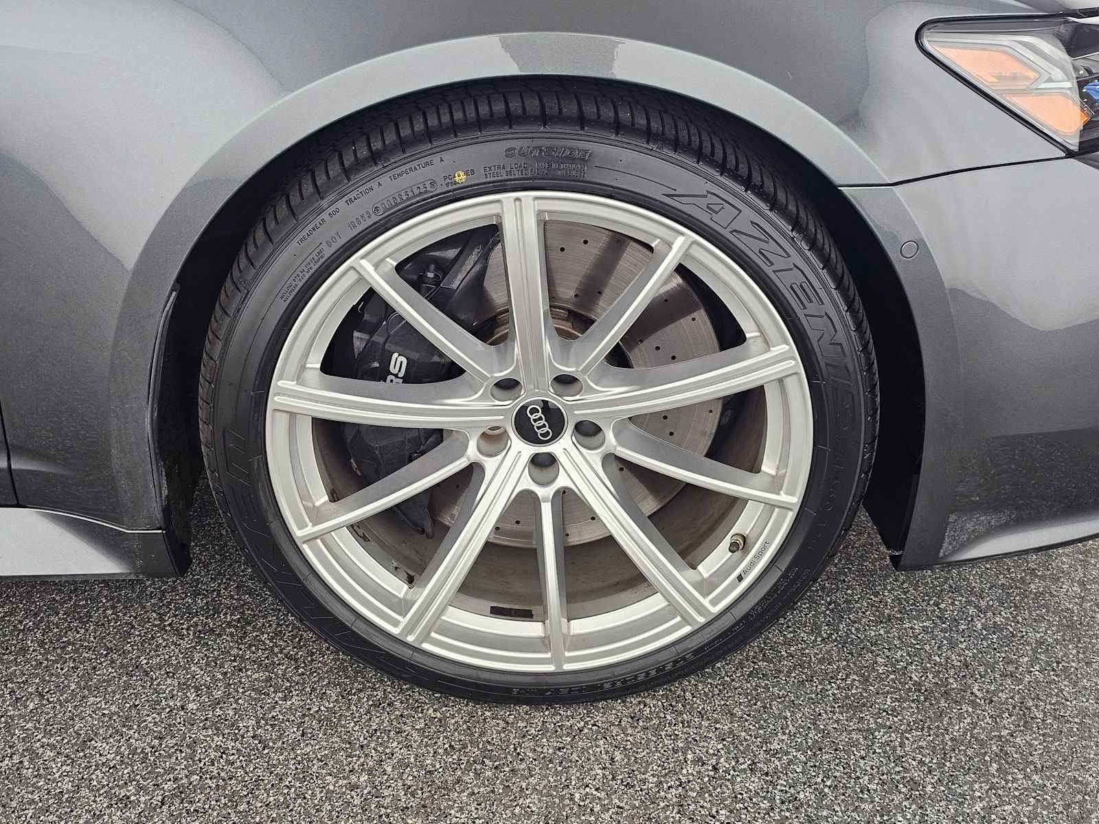Used 2023 Audi RS 6 AWD/4WD image 9