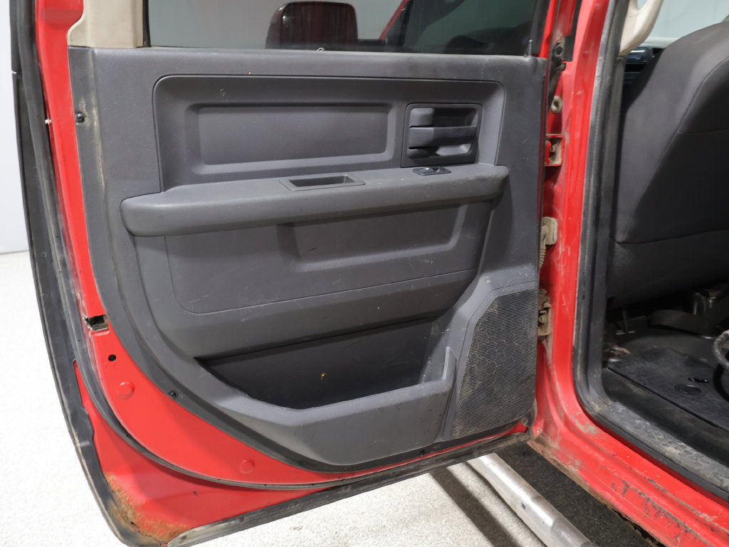 Used 2011 RAM 2500 ST w/ ST Popular Equipment Group AWD/4WD image 21