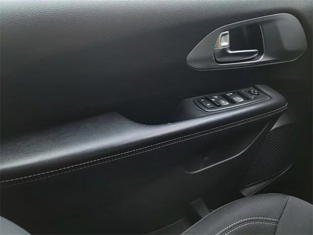 Certified 2019 Chrysler Pacifica Touring Plus w/ S Appearance Package FWD image 35