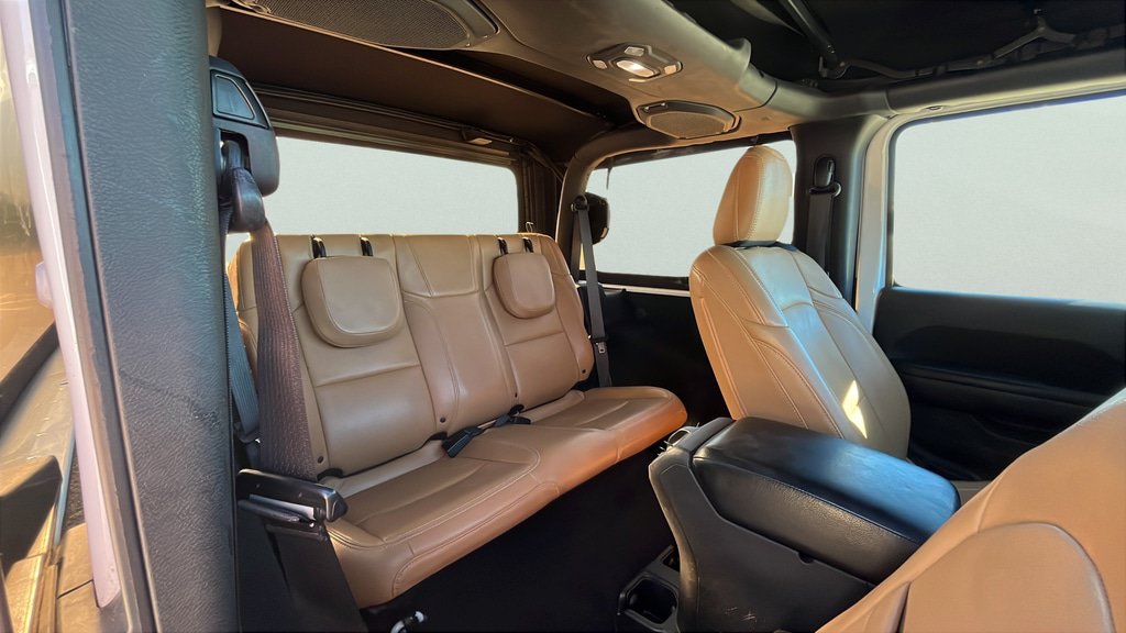 Used 2018 Jeep Wrangler Sport AWD/4WD image 17