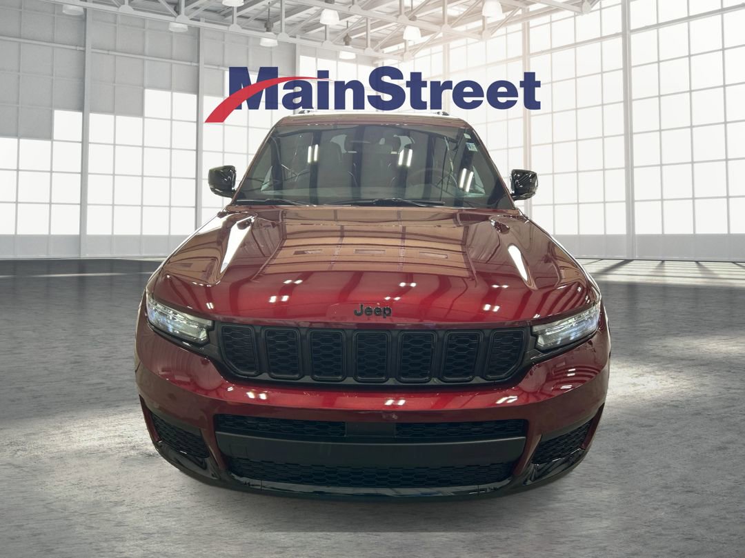 Used 2024 Jeep Grand Cherokee L Altitude image 8