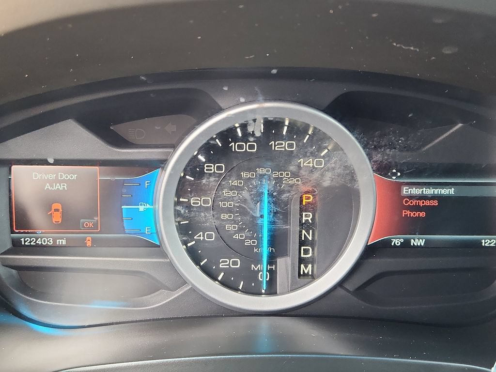 Used 2015 Ford Explorer XLT w/ Equipment Group 201A FWD image 15