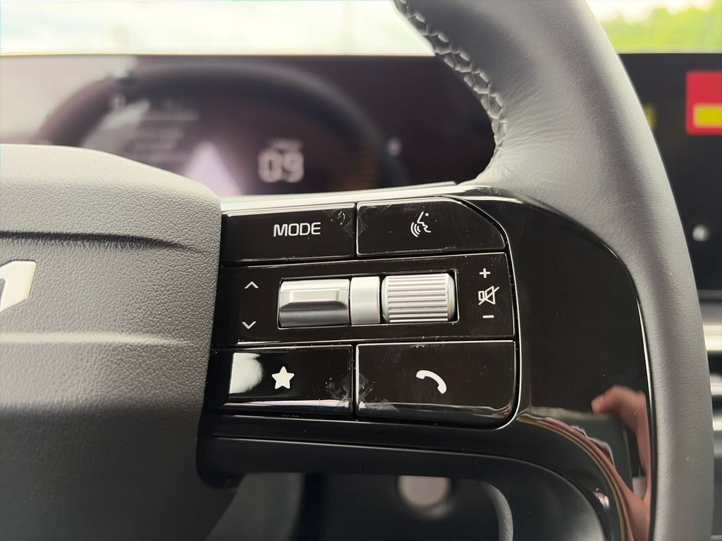 New 2026 Kia Sorento S AWD/4WD image 12