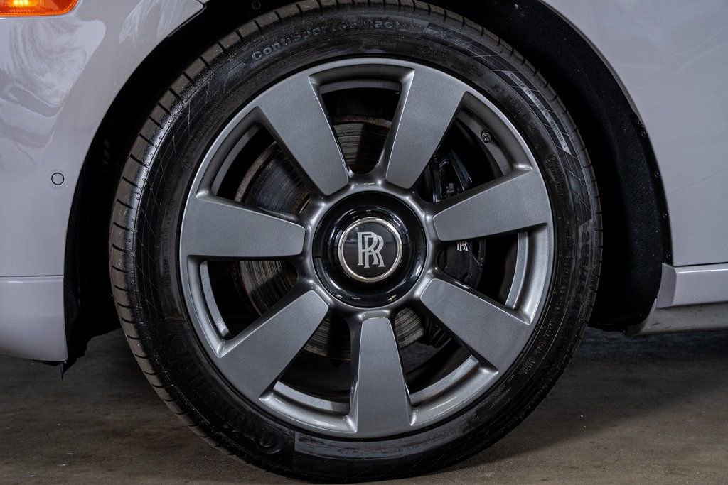 Used 2022 Rolls-Royce Cullinan image 11