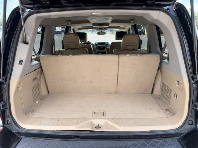 Used 2015 Nissan Armada Platinum w/ 2nd Row Captain Seat Package RWD image 12