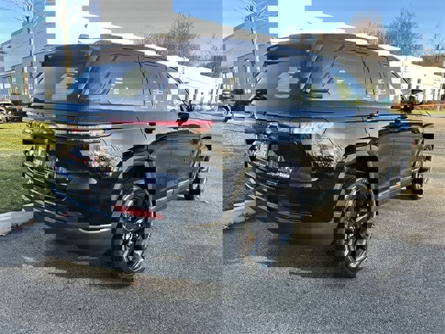 Certified 2023 Jeep Grand Cherokee Altitude image 8