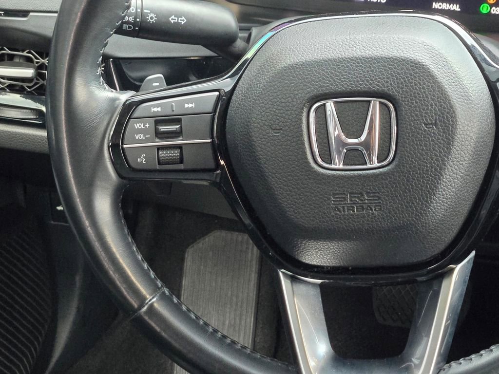 Used 2023 Honda Accord Touring image 15