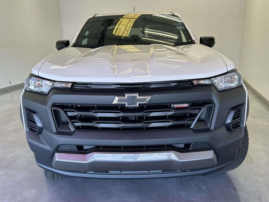 Used 2026 Chevrolet Colorado Trail Boss AWD/4WD image 8