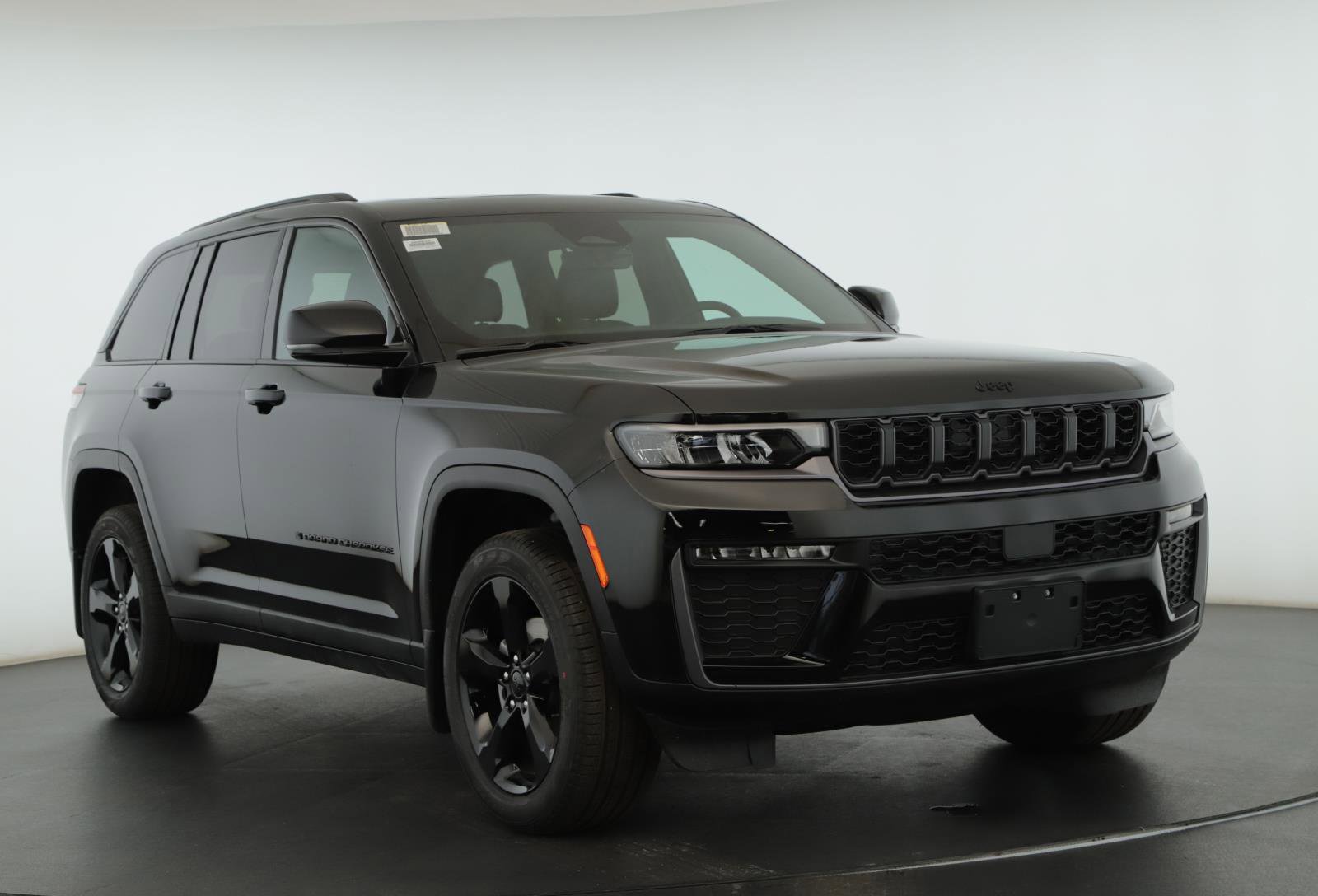 New 2026 Jeep Grand Cherokee Limited w/ Limited Altitude Package
