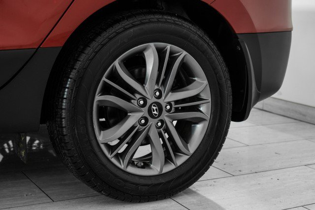 Used 2015 Hyundai Tucson SE AWD/4WD image 50