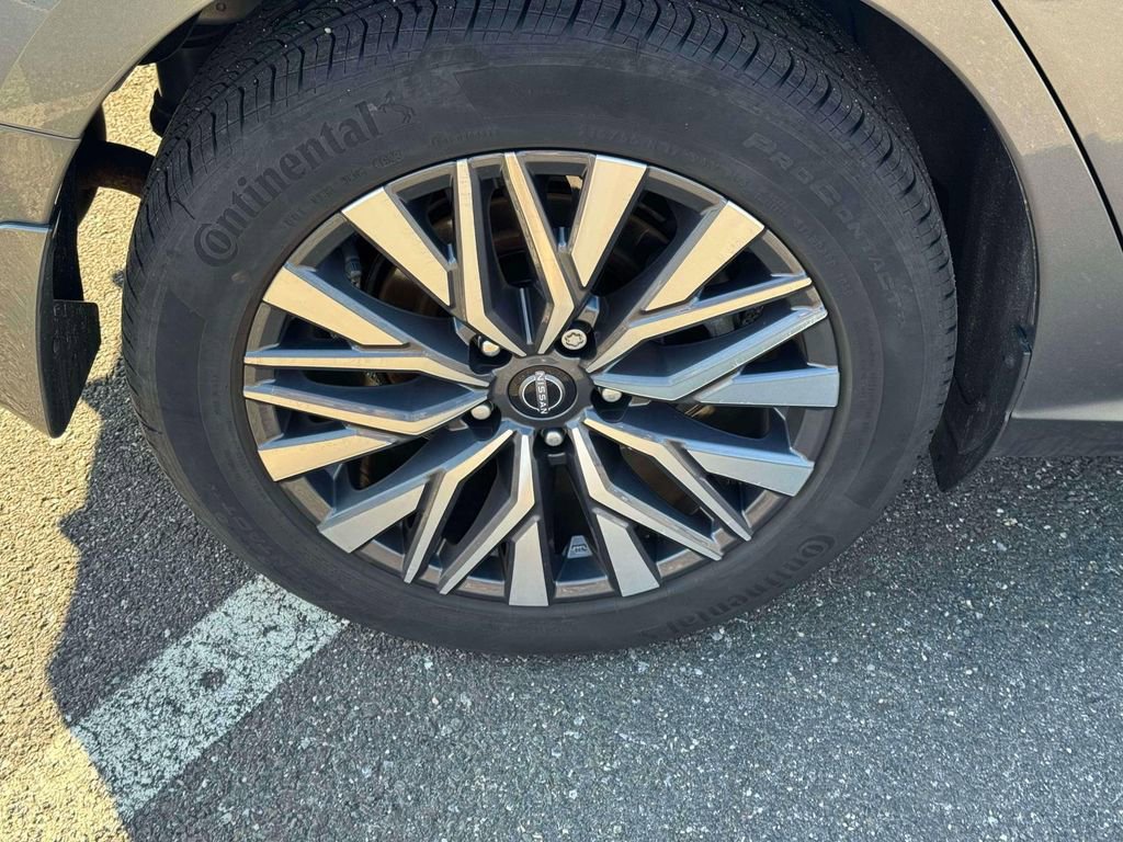 Used 2023 Nissan Altima 2.5 SV image 10