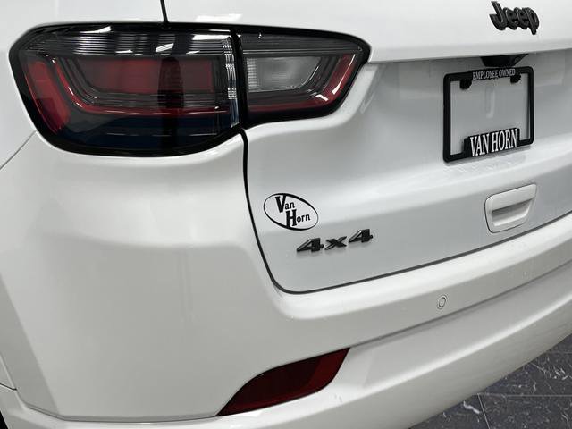 Used 2024 Jeep Compass Limited w/ High Altitude Package image 33