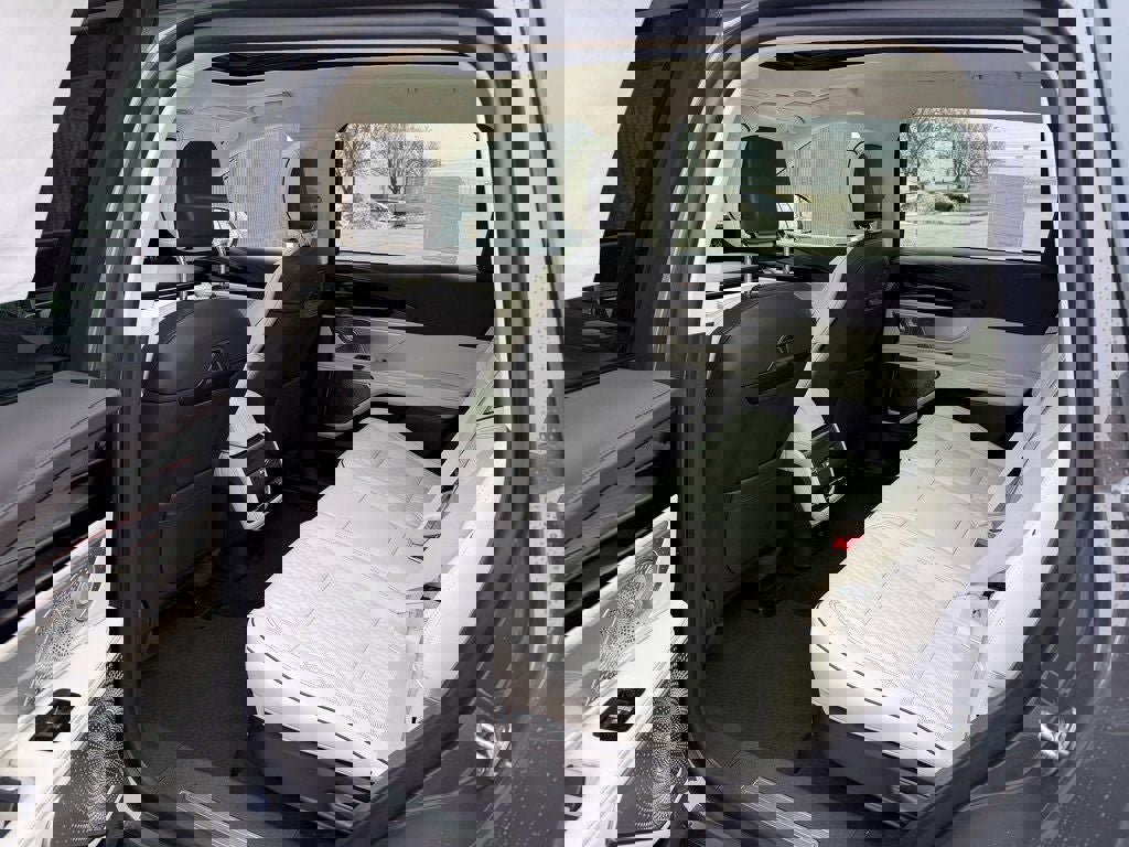 New 2026 Lincoln Nautilus Black Label image 16