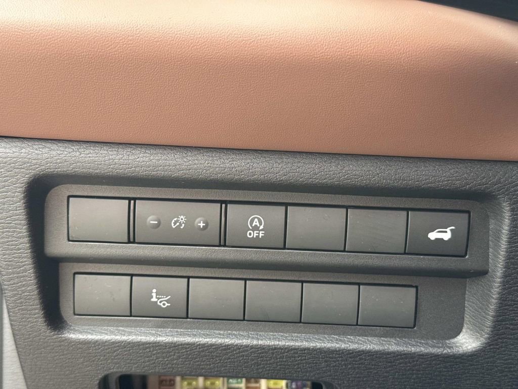 New 2026 Mitsubishi Outlander SEL image 43