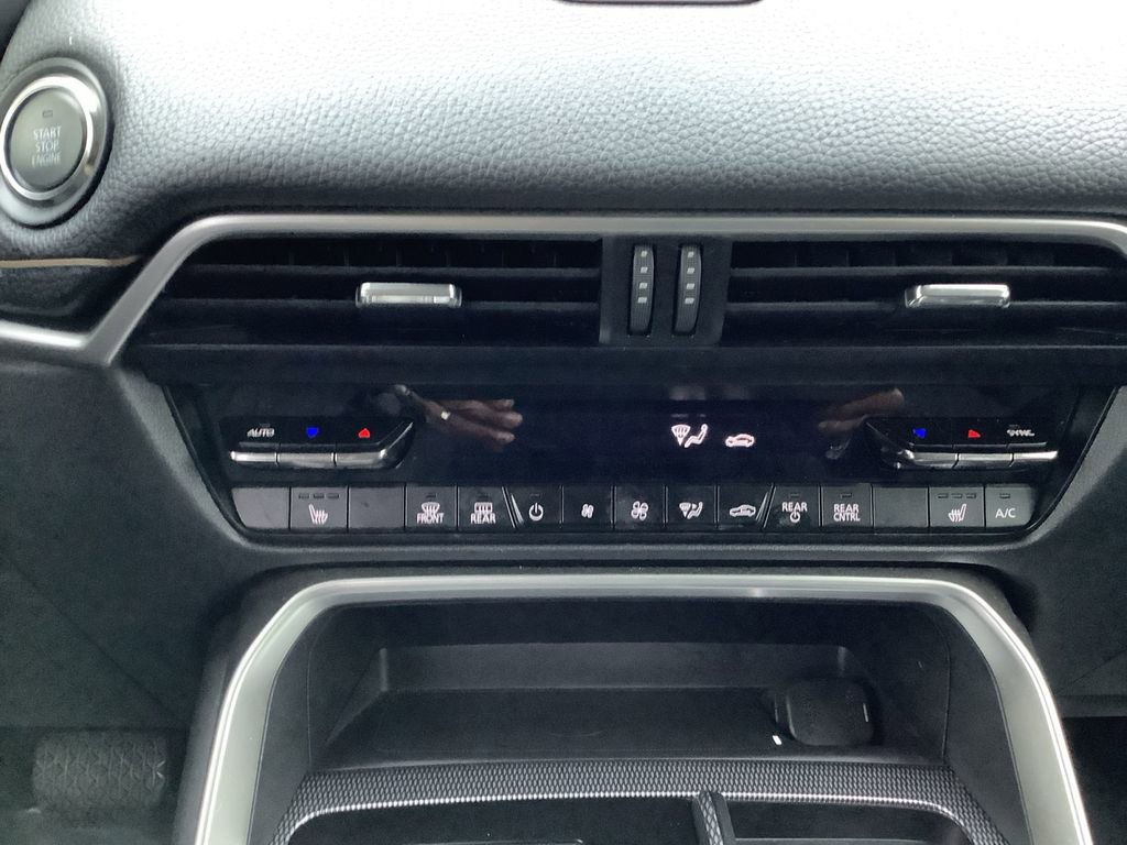 Used 2024 MAZDA CX-90 3.3 Turbo w/ Preferred Plus image 22