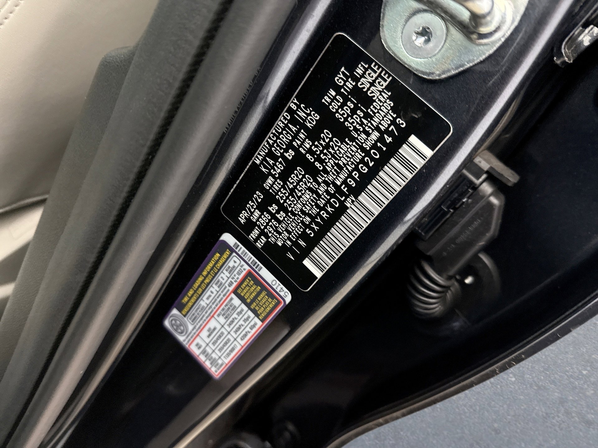 Used 2023 Kia Sorento SX image 11