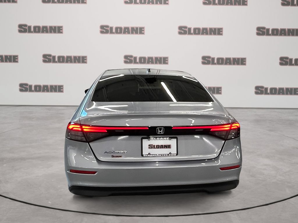 Used 2023 Honda Accord EX image 4