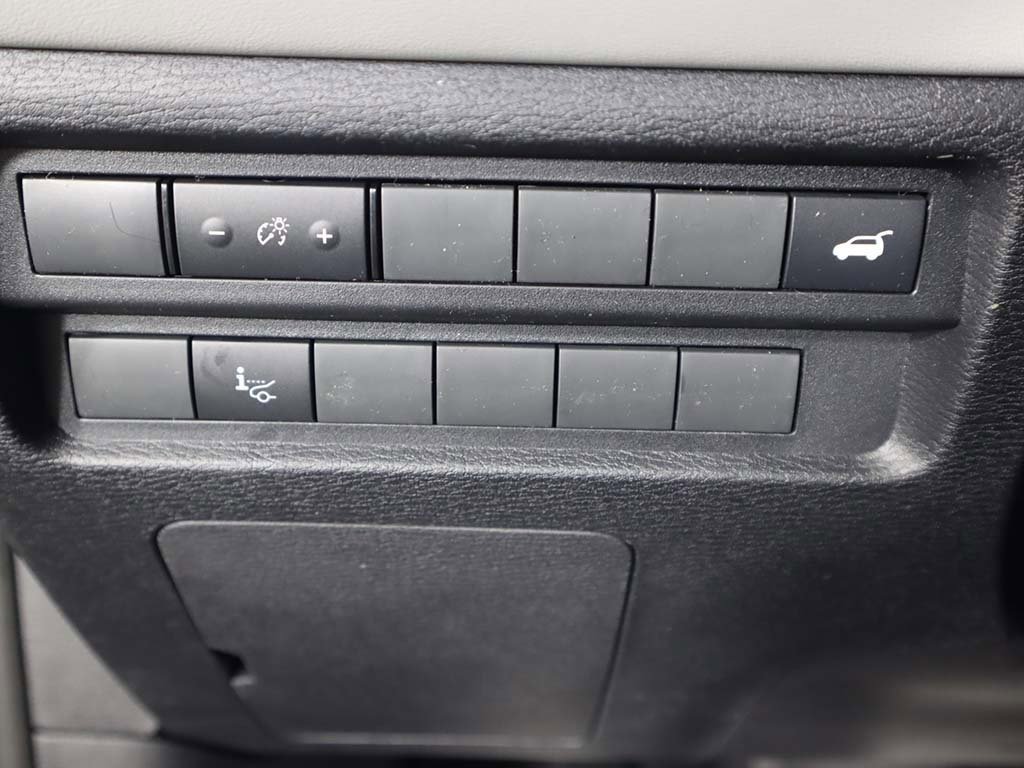 New 2025 Mitsubishi Outlander AWD image 41
