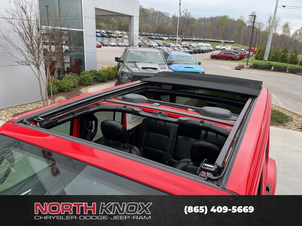 Used 2021 Jeep Wrangler Unlimited Sahara AWD/4WD image 10