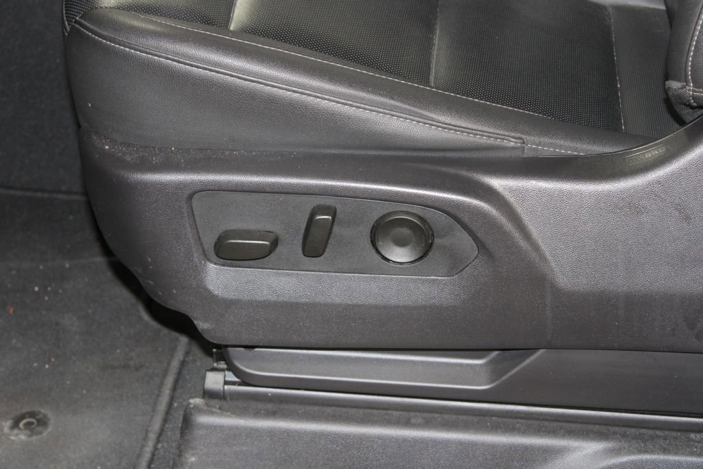 Used 2024 GMC Sierra 1500 SLT image 17