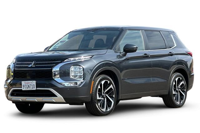 Used 2024 Mitsubishi Outlander SE video 2