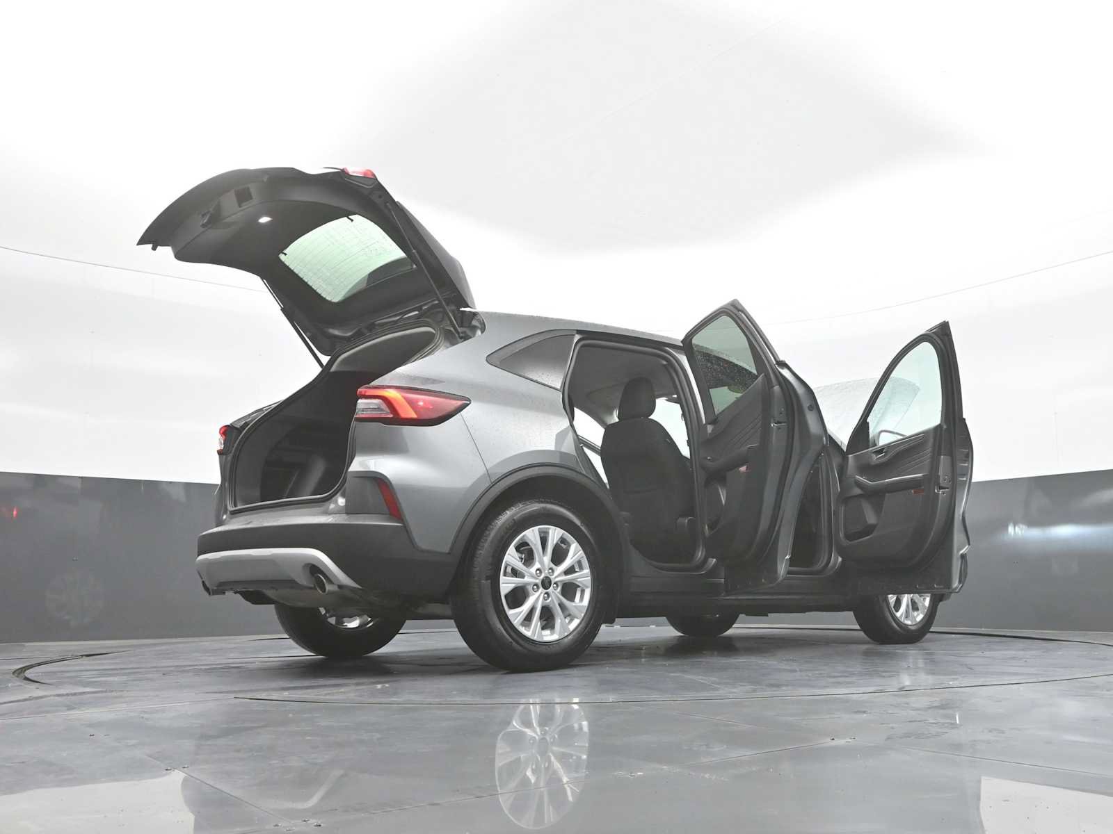Certified 2025 Ford Escape Active FWD image 45