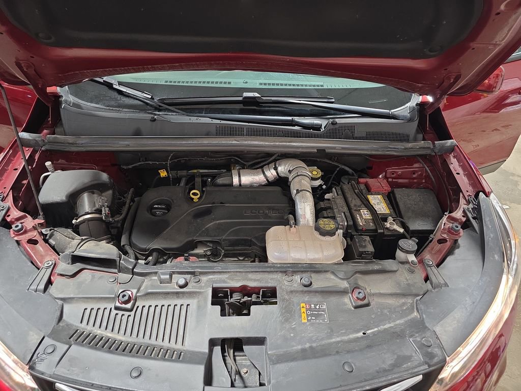 Certified 2022 Chevrolet Trax LT w/ LT Convenience Package image 31