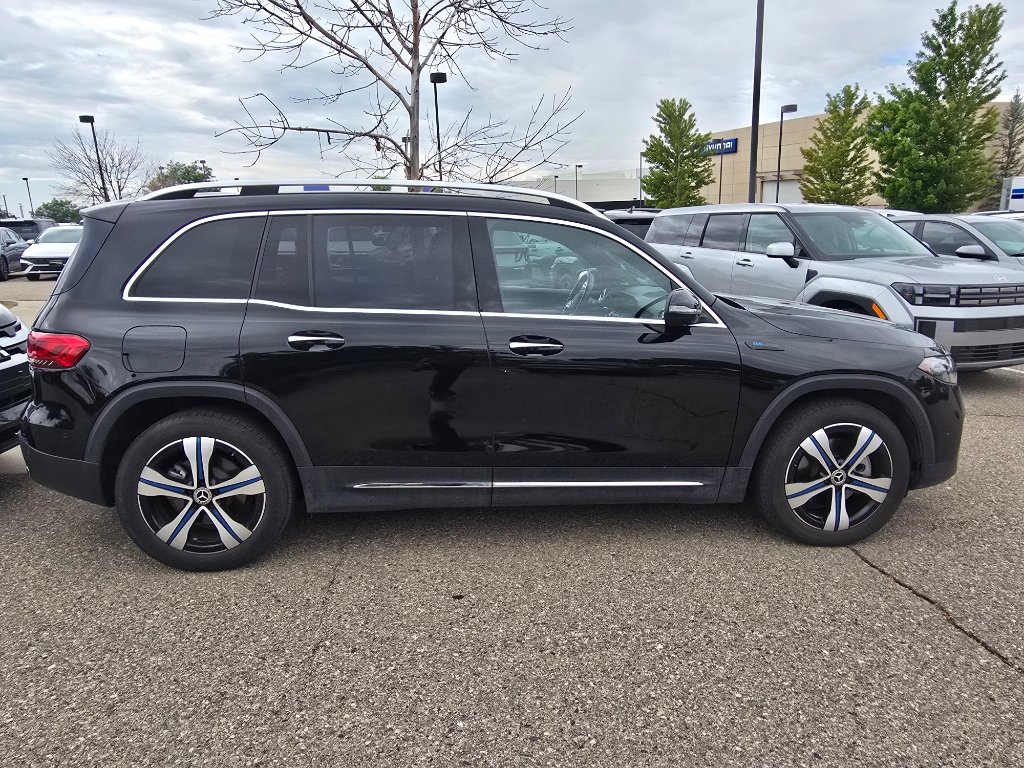 Used 2023 Mercedes-Benz EQB 350 4MATIC SUV w/ Pinnacle Package image 17