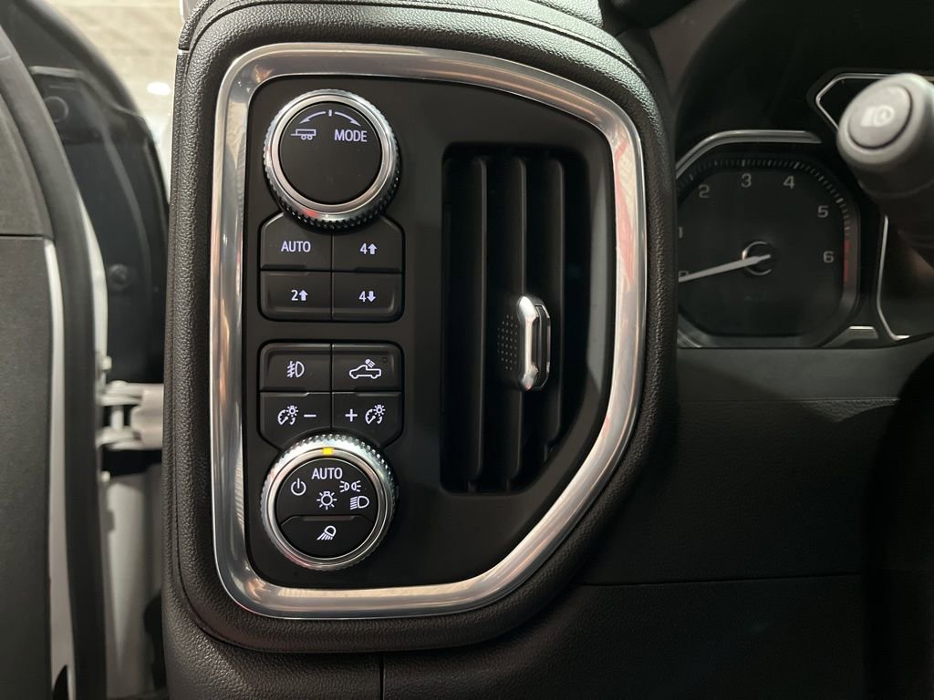 Certified 2022 GMC Sierra 1500 Denali w/ Driver Alert Package II image 21