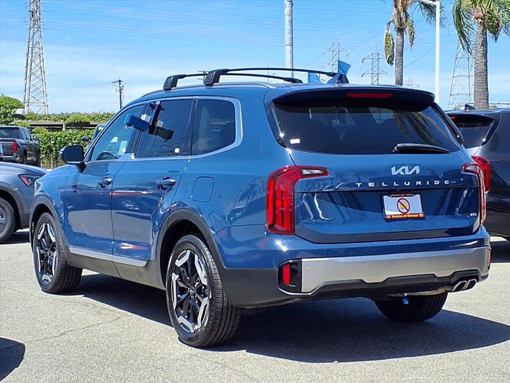 Used 2025 Kia Telluride S AWD/4WD image 5