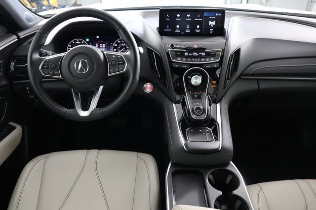 Used 2025 Acura RDX SH-AWD image 2